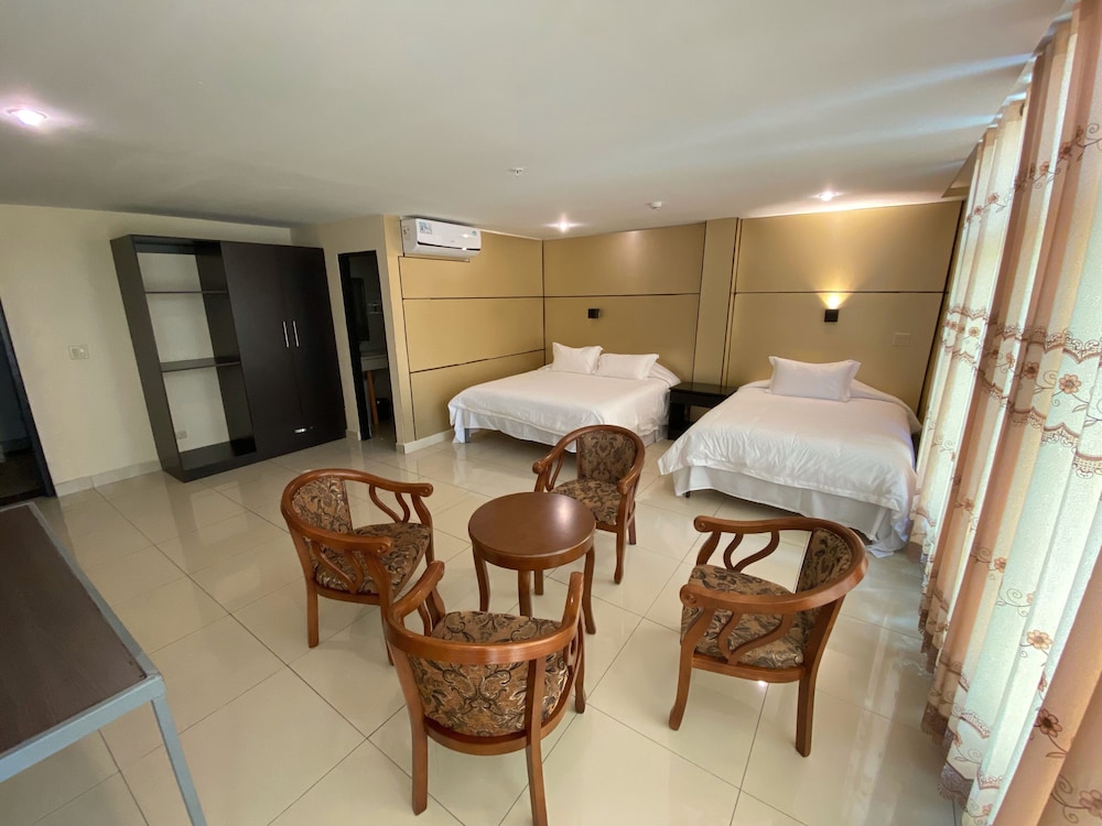 Family Triple Room, Multiple Beds, Non Smoking photo 1