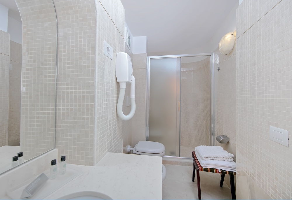 Junior Suite, Balcony, Sea View - Photo 10