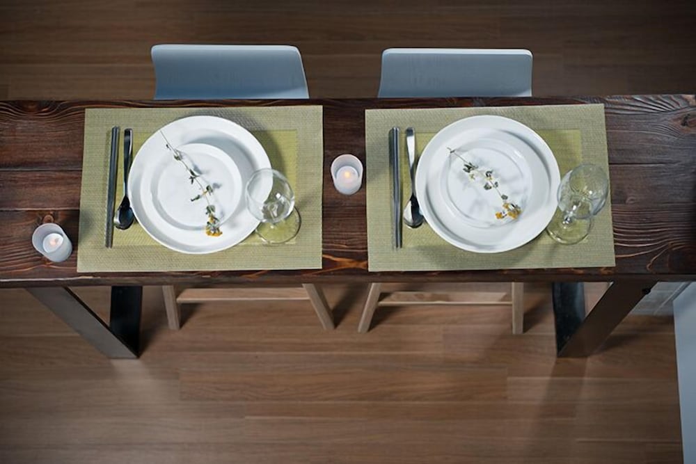 Duplex (A: White) photo 2