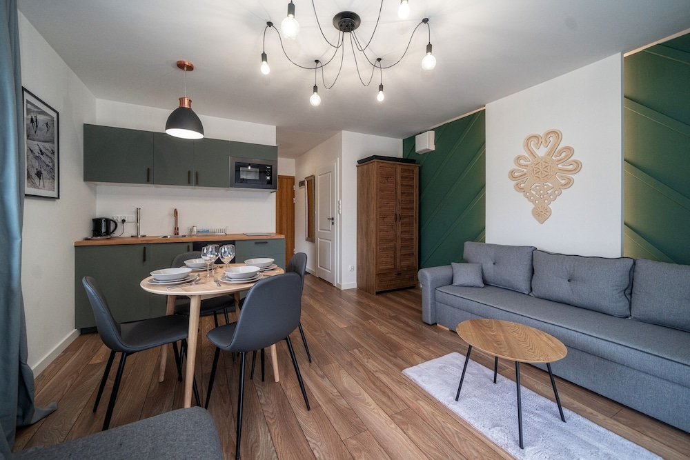 Apartment (G6) photo 1