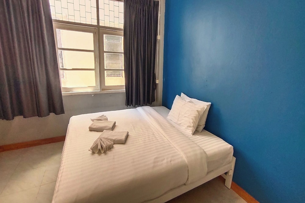 Standard Room, Shared Bathroom