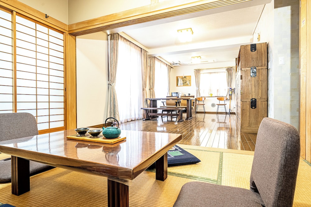 Superior Suite, 2 Bedrooms, Non Smoking, Kitchen