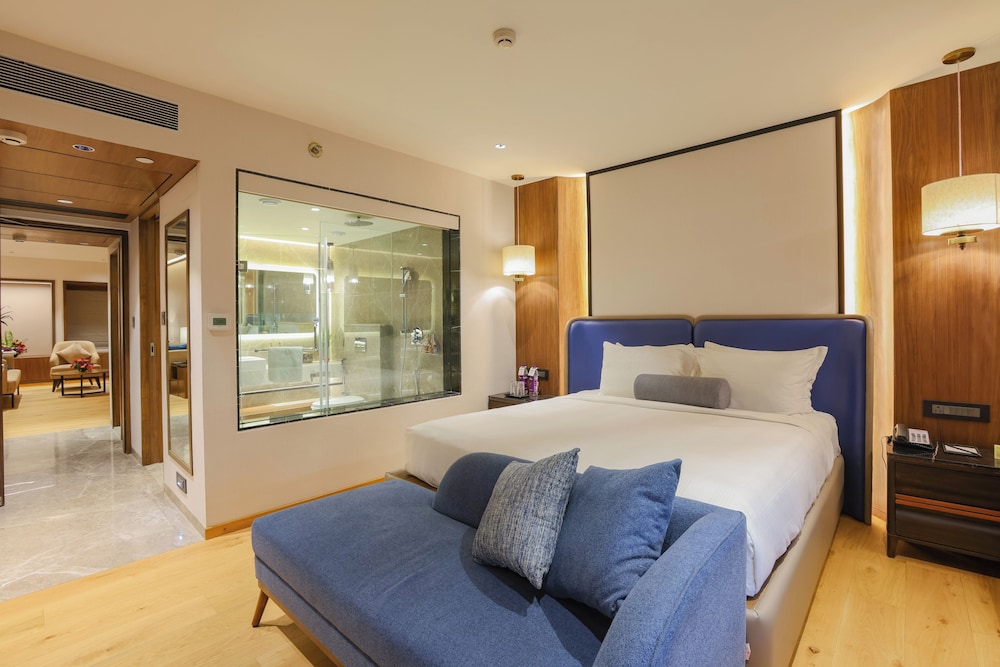 Premium Suite