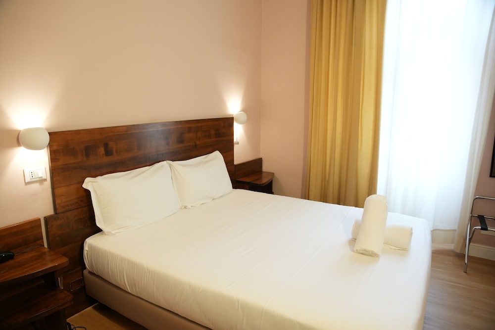 Standard Room - Photo 1