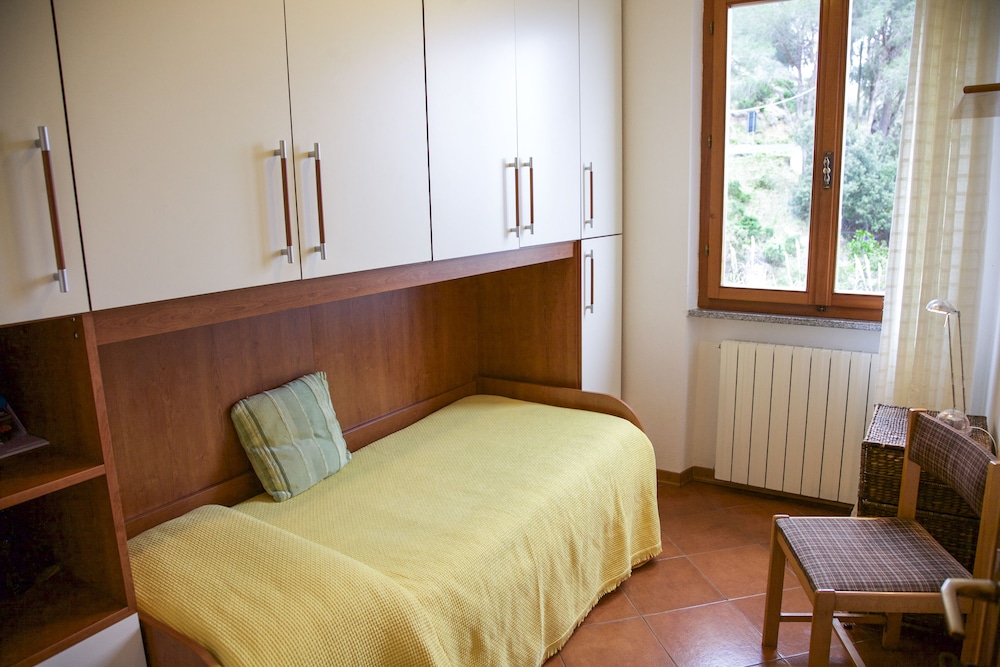 Villa photo 1