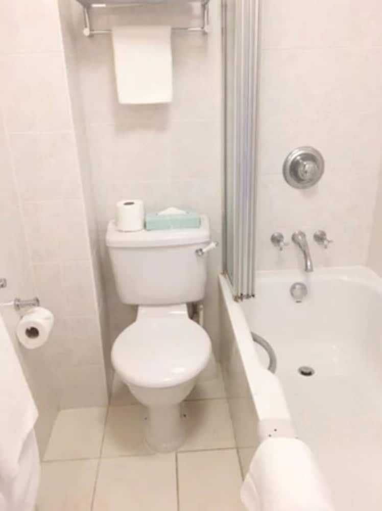Classic Triple Room photo 3