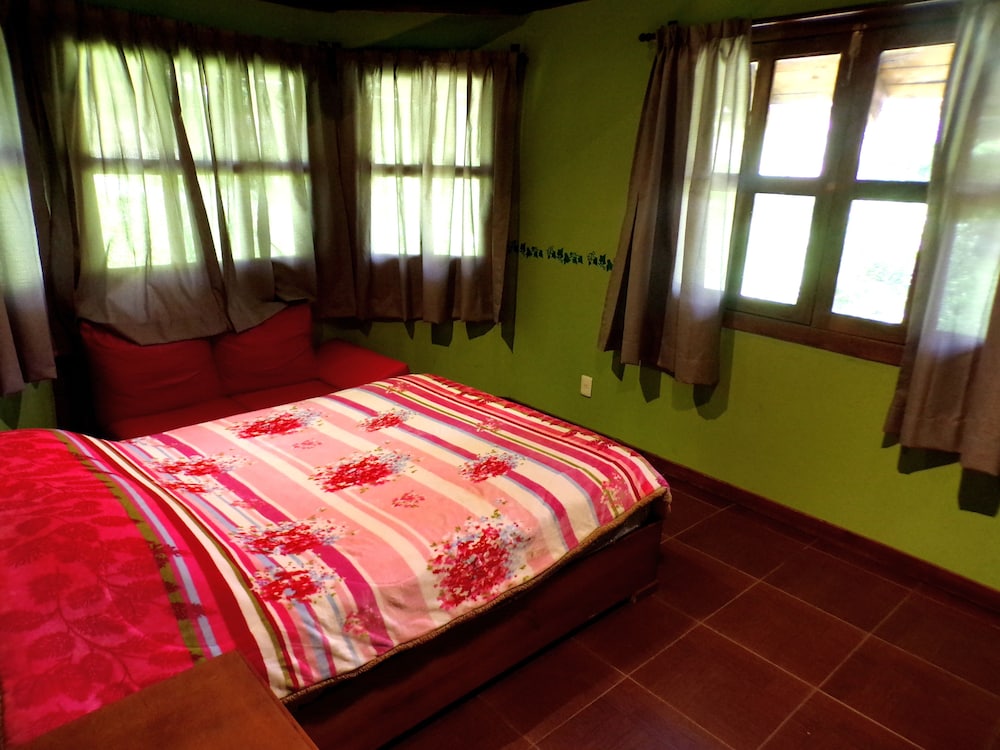 Family Cabin, 2 Bedrooms photo 1