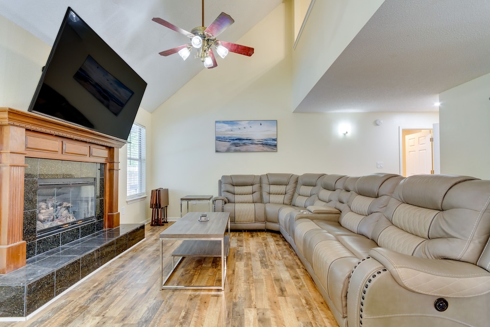 House (4 Bedrooms) photo 1