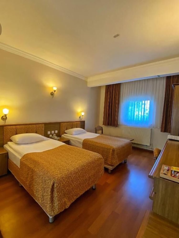 Club Double or Twin Room photo 1