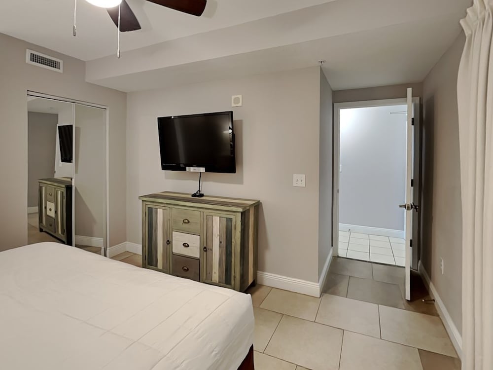 Condo, Multiple Beds, Balcony (#334 - No Pets)