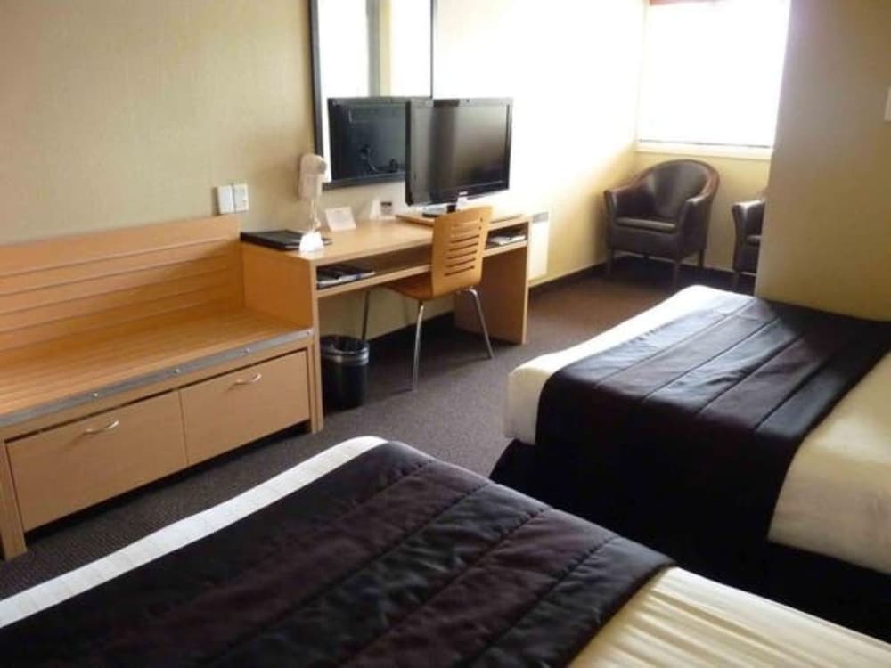 Hotel Twin - Photo 4