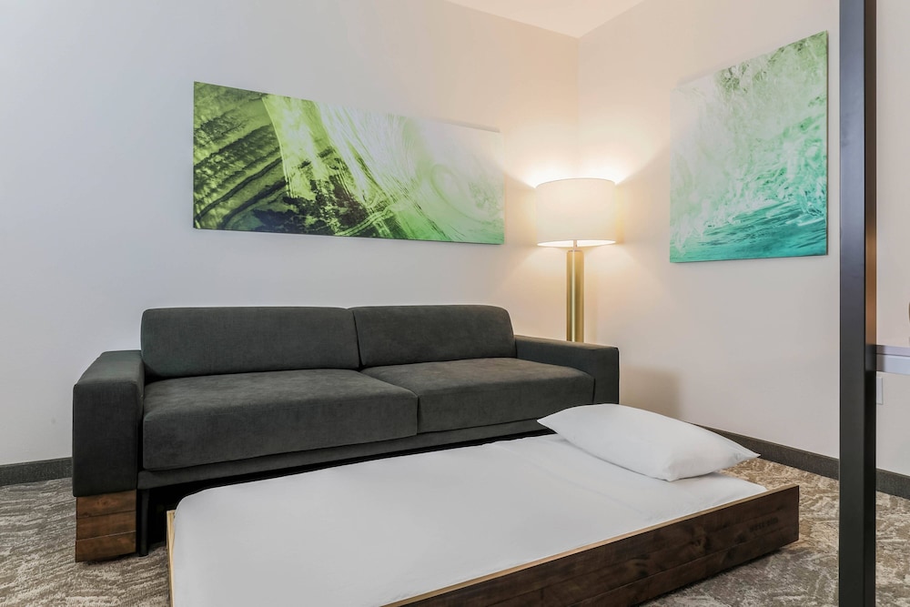 Studio, 2 Queen Beds, City View (Mobility Accessible, Tub) - Photo 4