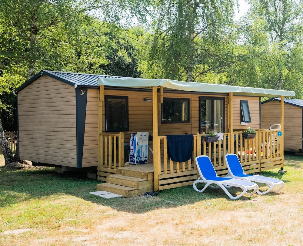 Premium Mobile Home (6/8 people)