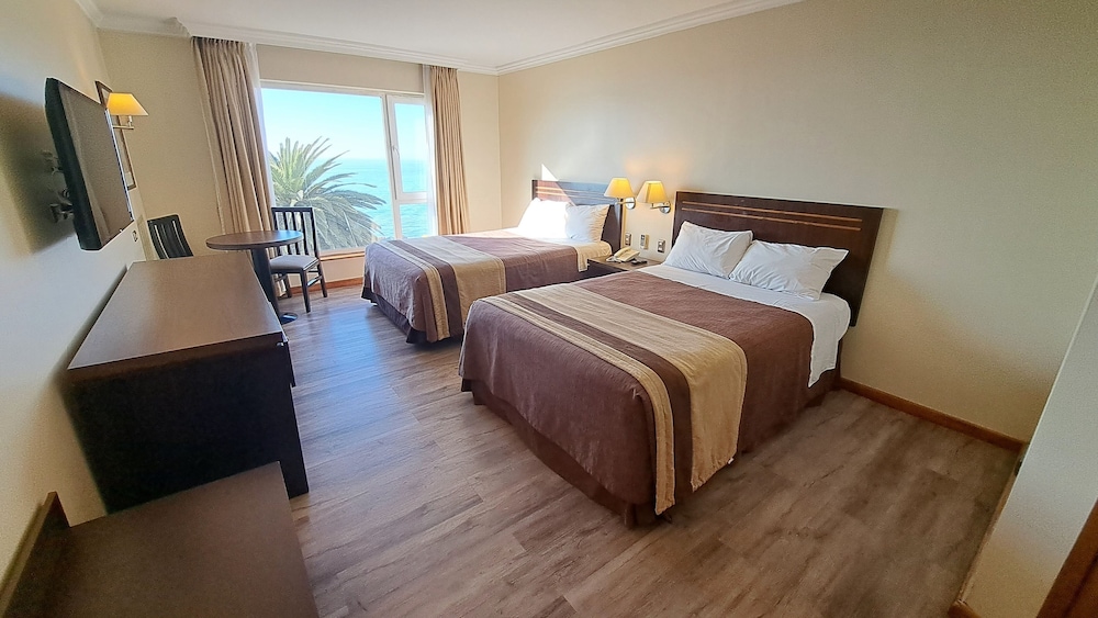 Double Room, Ocean View photo 1