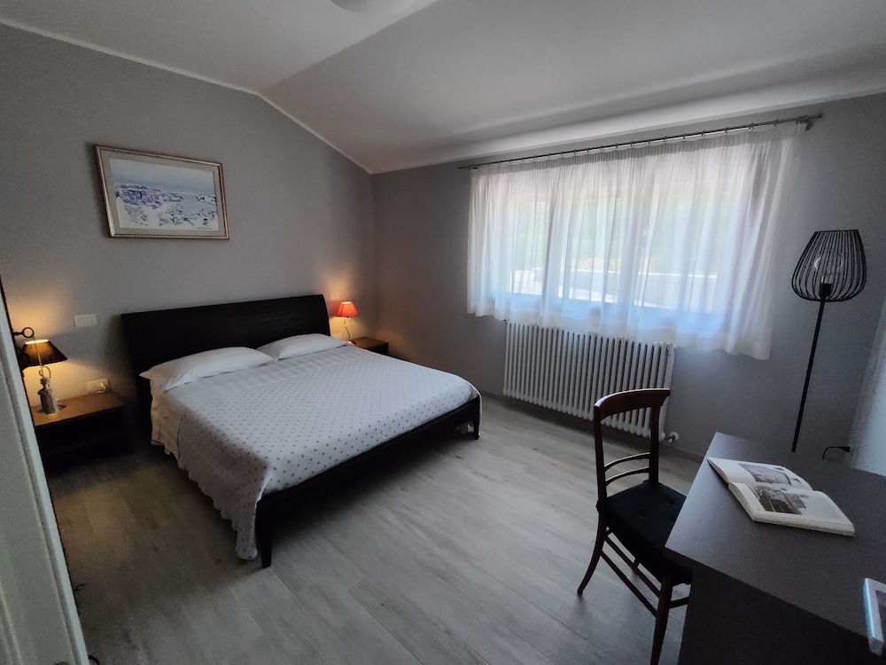 Apartment, 2 Bedrooms, Garden View photo 1