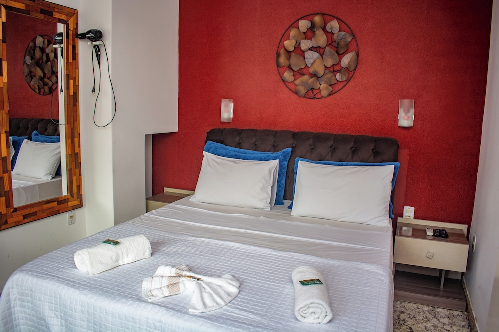 Deluxe Double Room, 1 Queen Bed, Air conditioning, Mountain View photo 1