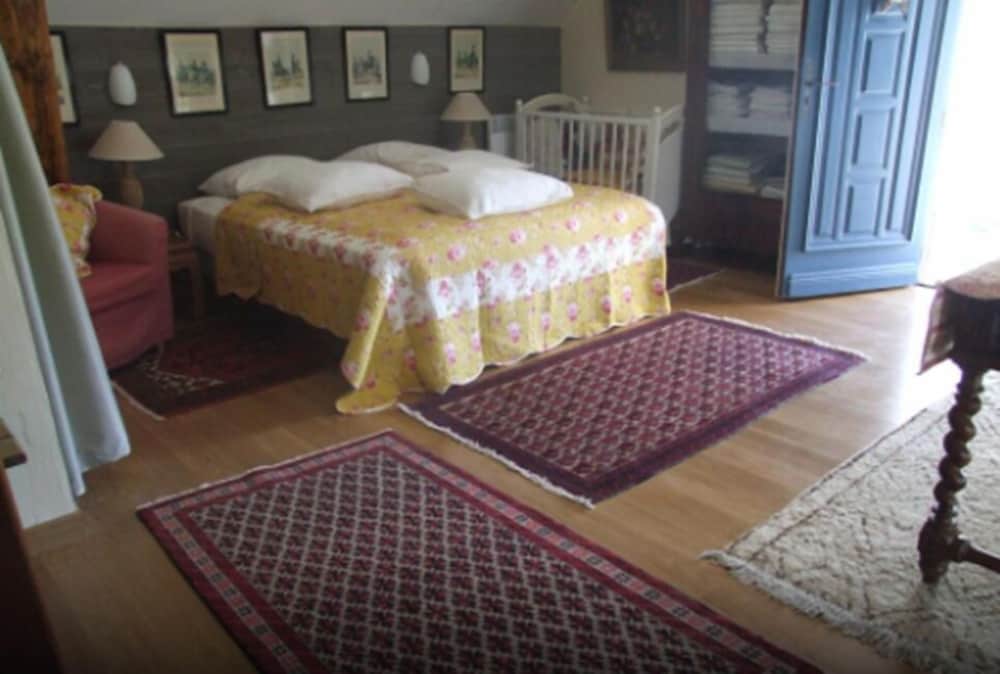 Family Room, Multiple Beds, Non Smoking photo 3