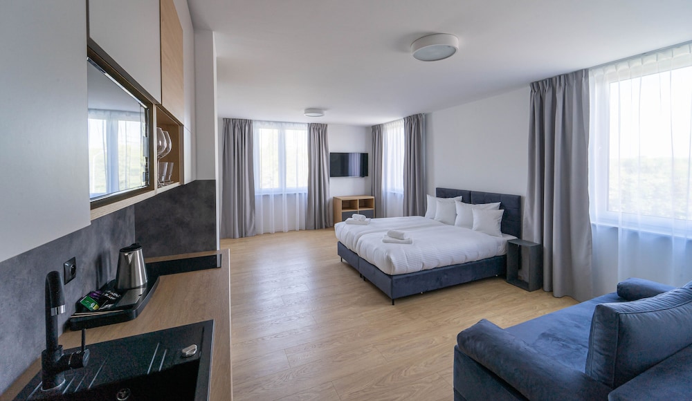 Standard Quadruple Room - Photo 1