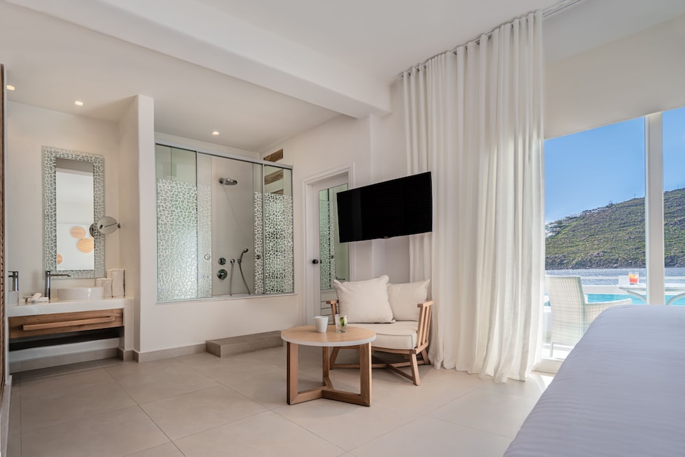 Sunshine Junior Suite, Sea View - Photo 5