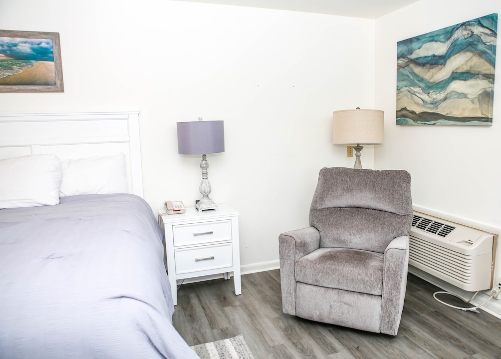 Deluxe Suite, 1 King Bed photo 2