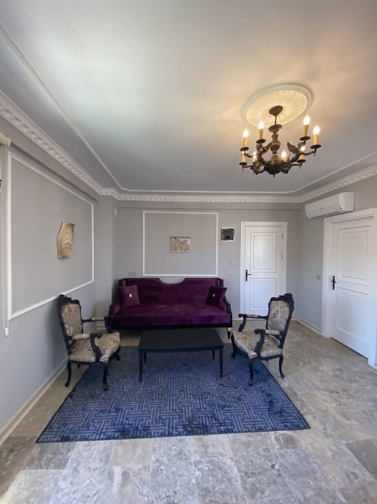Deluxe Double or Twin Room photo 3
