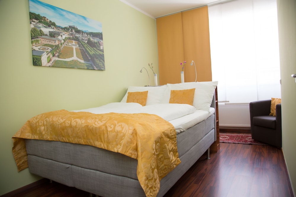 Single Room photo 3