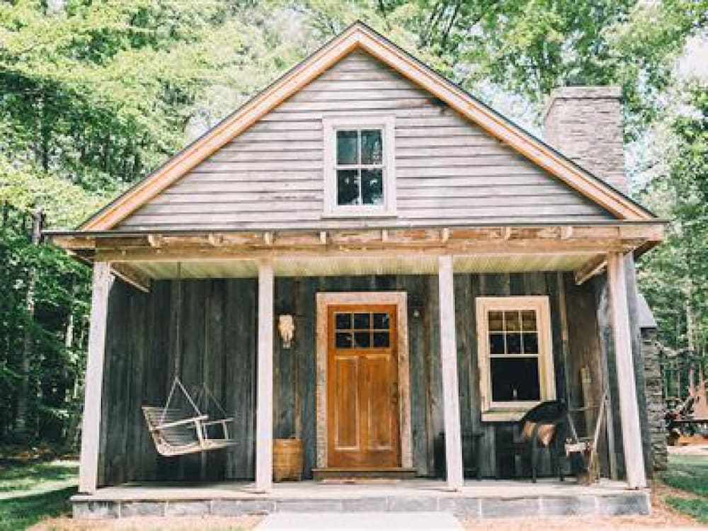 Standard Cabin, Ensuite (Tobacco Barn) photo 3