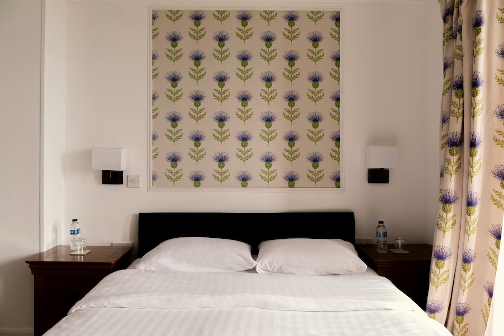 Compact Double Room photo 2
