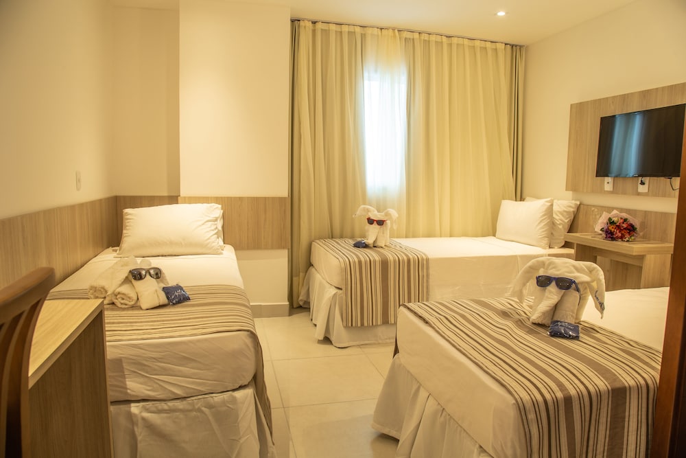 Deluxe Triple Room, 3 Twin Beds photo 3