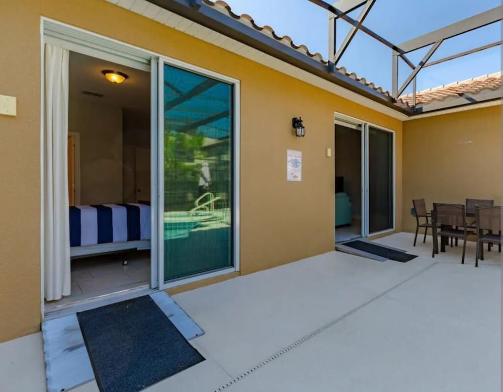 Accessible Retreat Solterra Resort Sleeps 11 Pool Jacuzzi Family Friendly, Bild 6