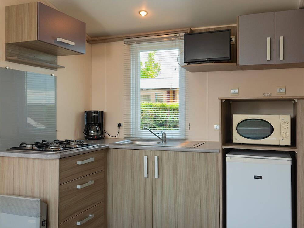 Standard Mobile Home photo 3
