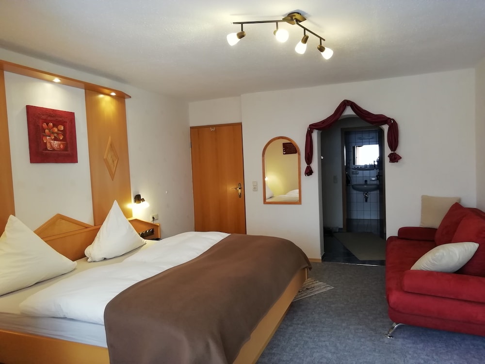 Double Room, Balcony (Wiesengrund) photo 1