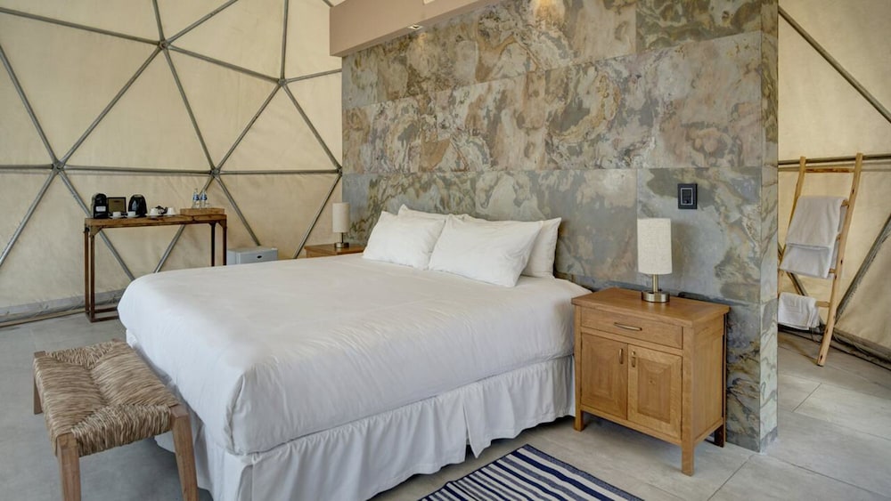 Luxury Tent (Domo Glamping) photo 3