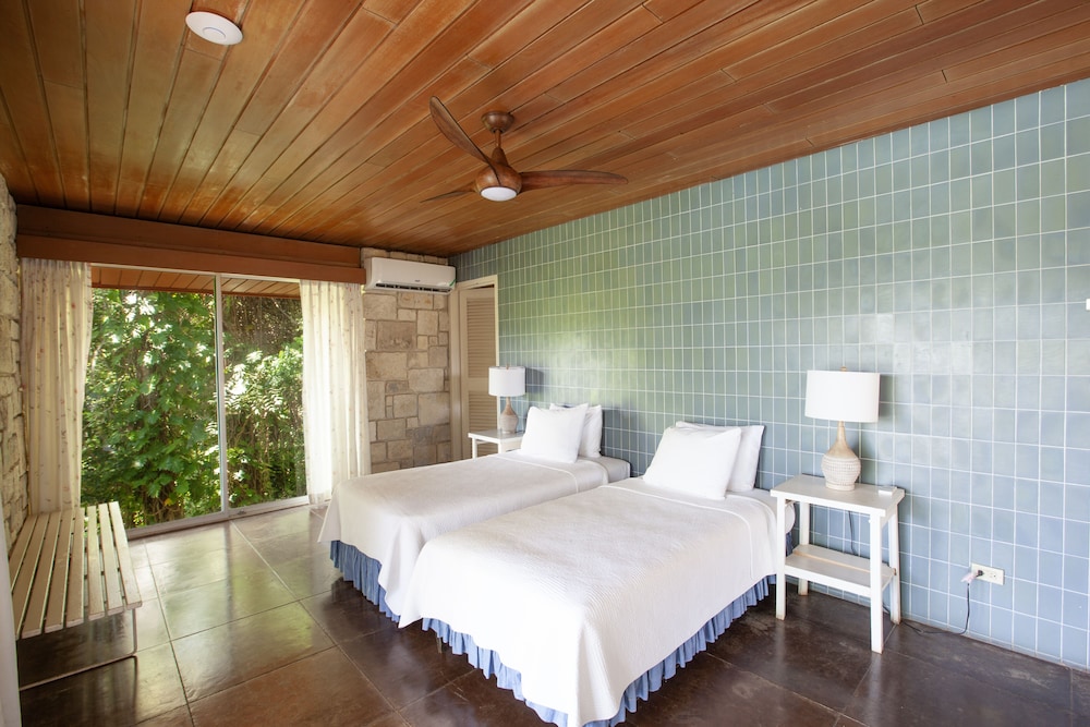 Villa, 3 Bedrooms, Ocean View photo 2