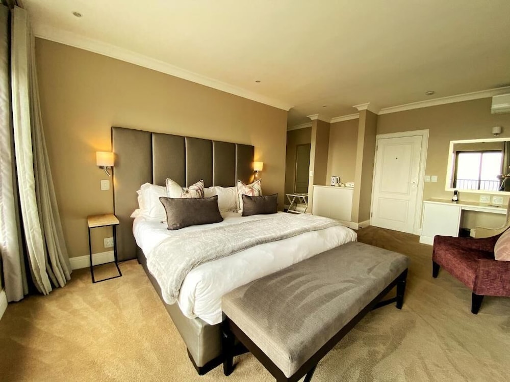 Superior King Room Villa 1 photo 1