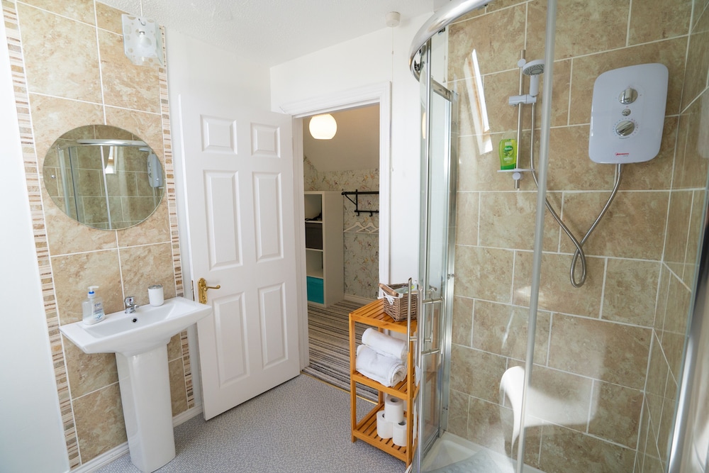 Comfort Twin Room, Private Bathroom photo 2