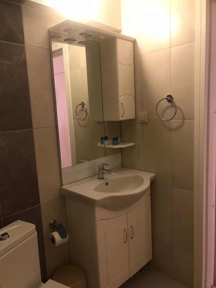 Standard Double Room, 1 Double Bed photo 3