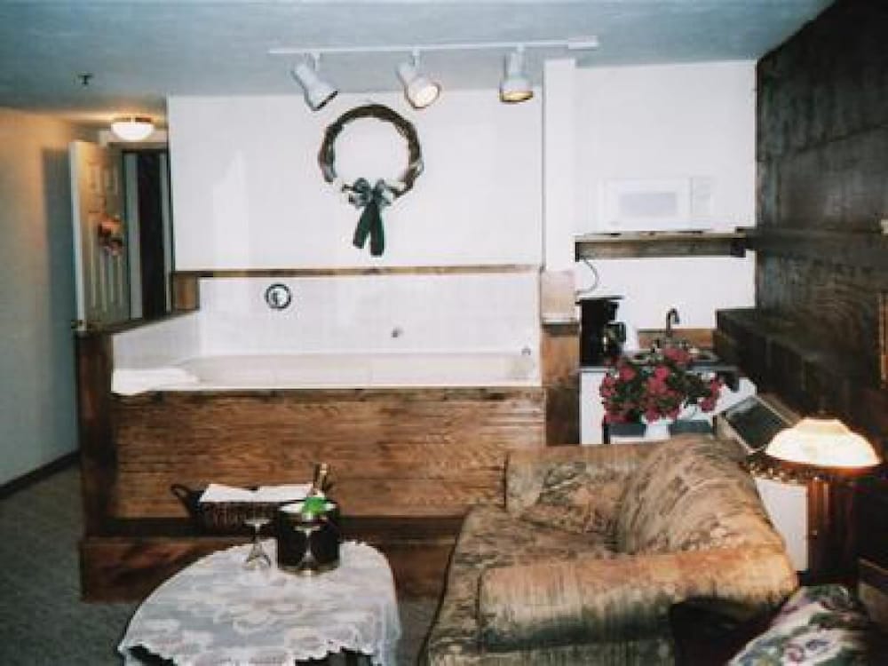Superior Suite, Ensuite photo 1