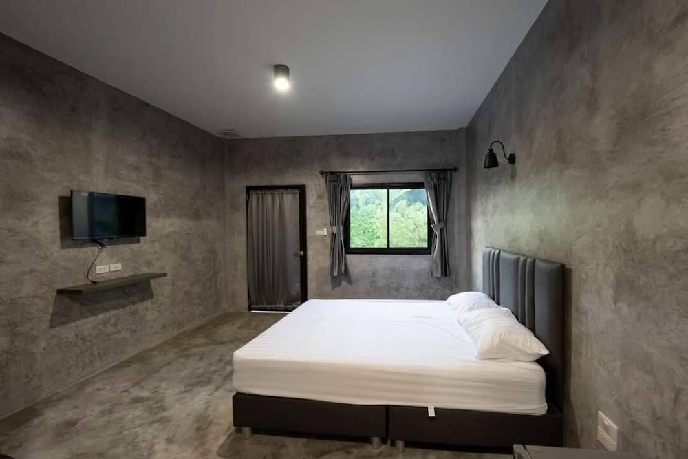 Design Room, 1 Queen Bed photo 3