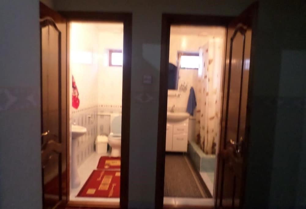 Basic Single Room photo 2