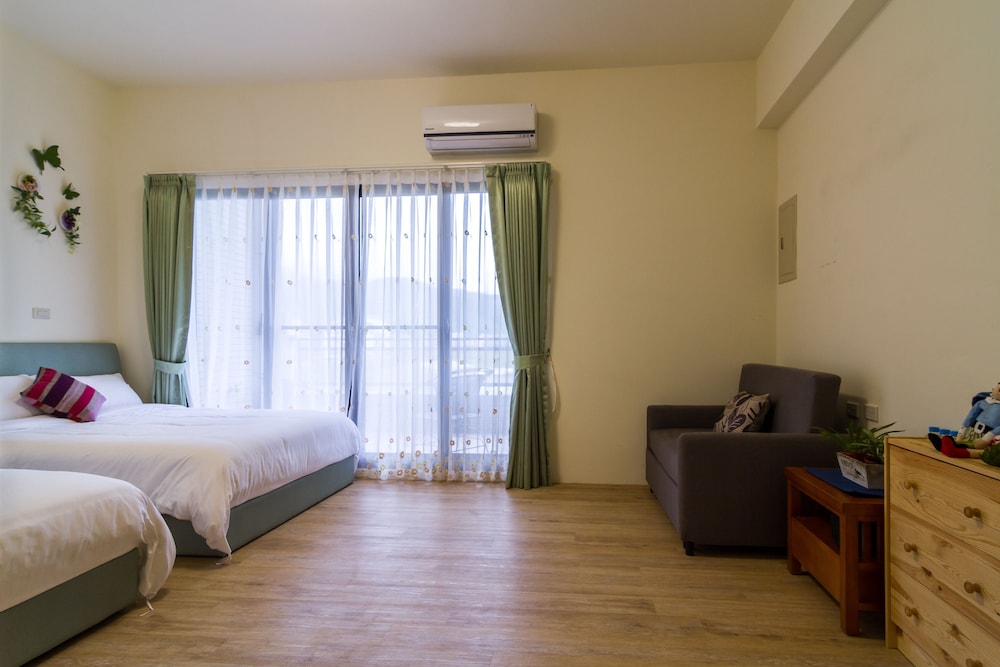 Quadruple Room photo 3