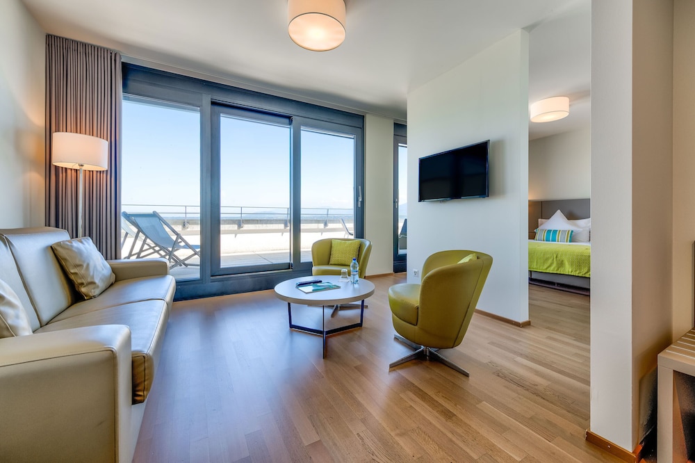 Junior Double or Twin Room photo 2