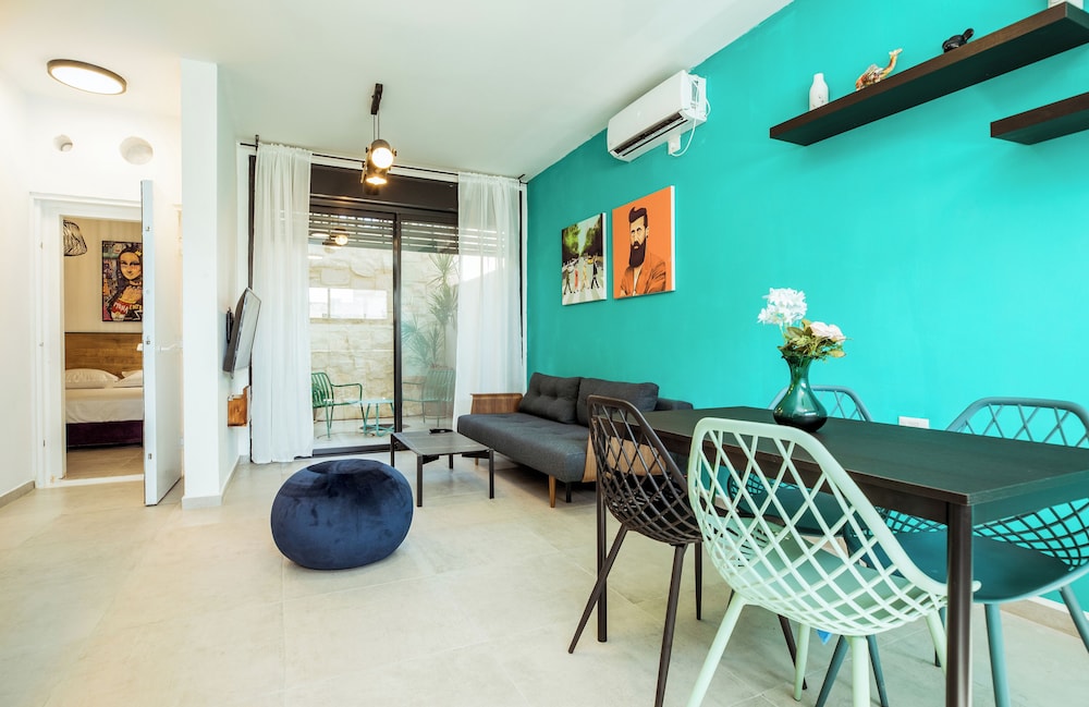 Premium Apartment, 1 Queen Bed photo 3