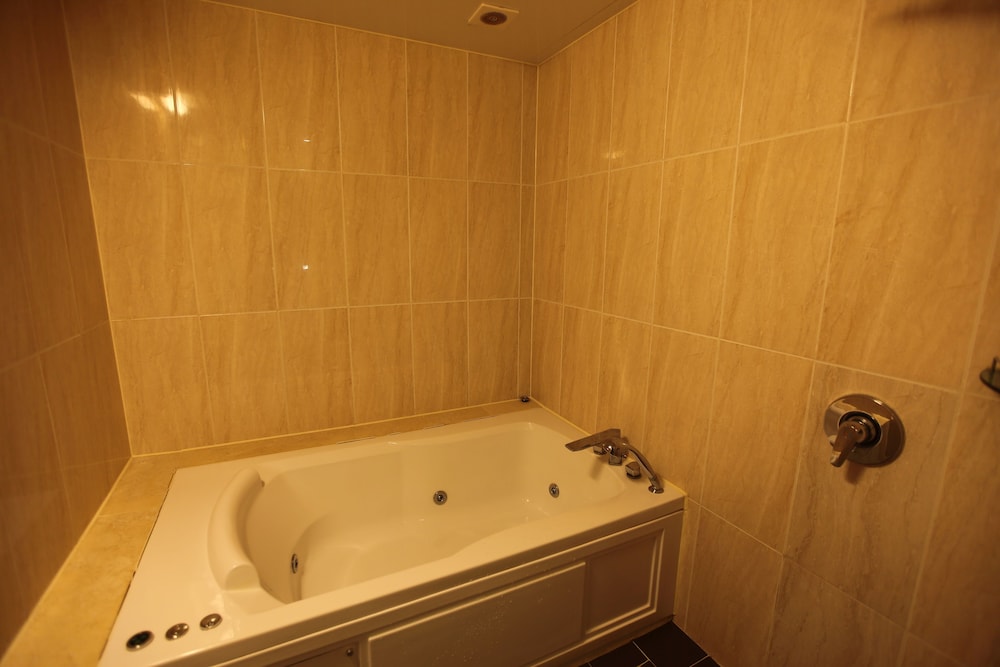 Suite, Mountain View photo 3