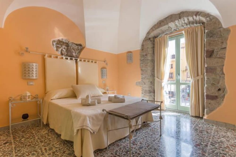 Panoramic Room, 1 Queen Bed, City View