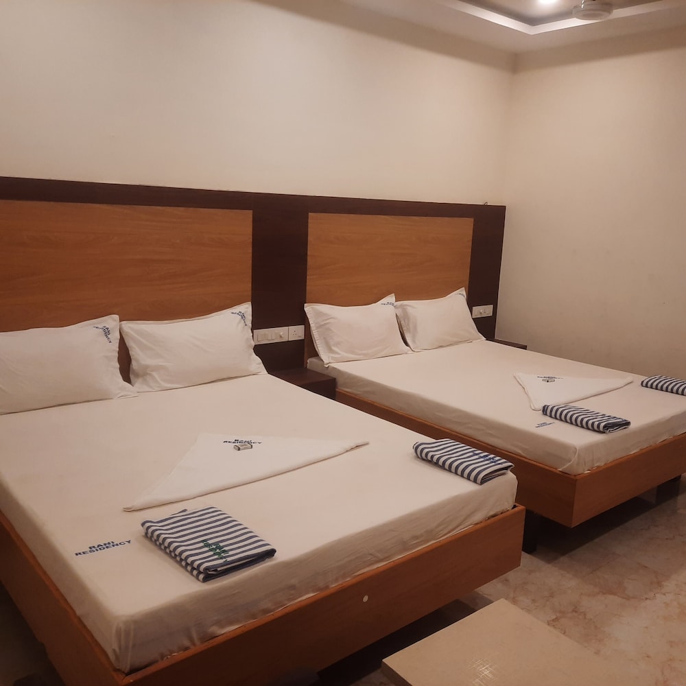 Deluxe Quadruple Room - Photo 1