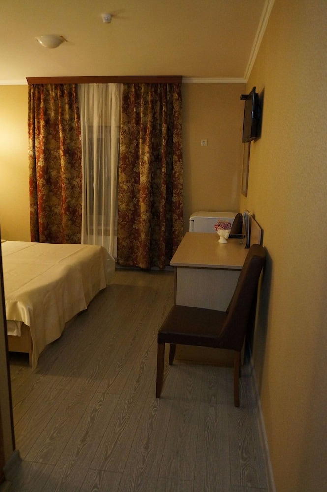 Superior Twin Room photo 3