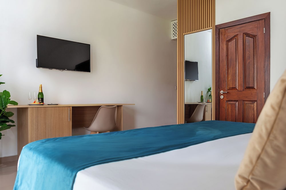 Double Room - Photo 3