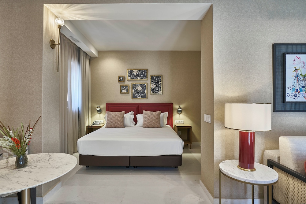 Junior Suite, Ground Floor - Photo 1