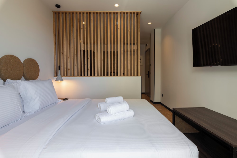 Deluxe Double Room photo 3